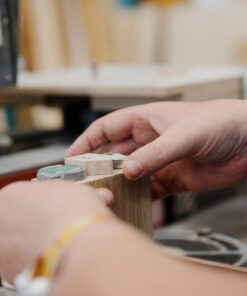 Schlüsselanhänger Holz Esche mit (2)